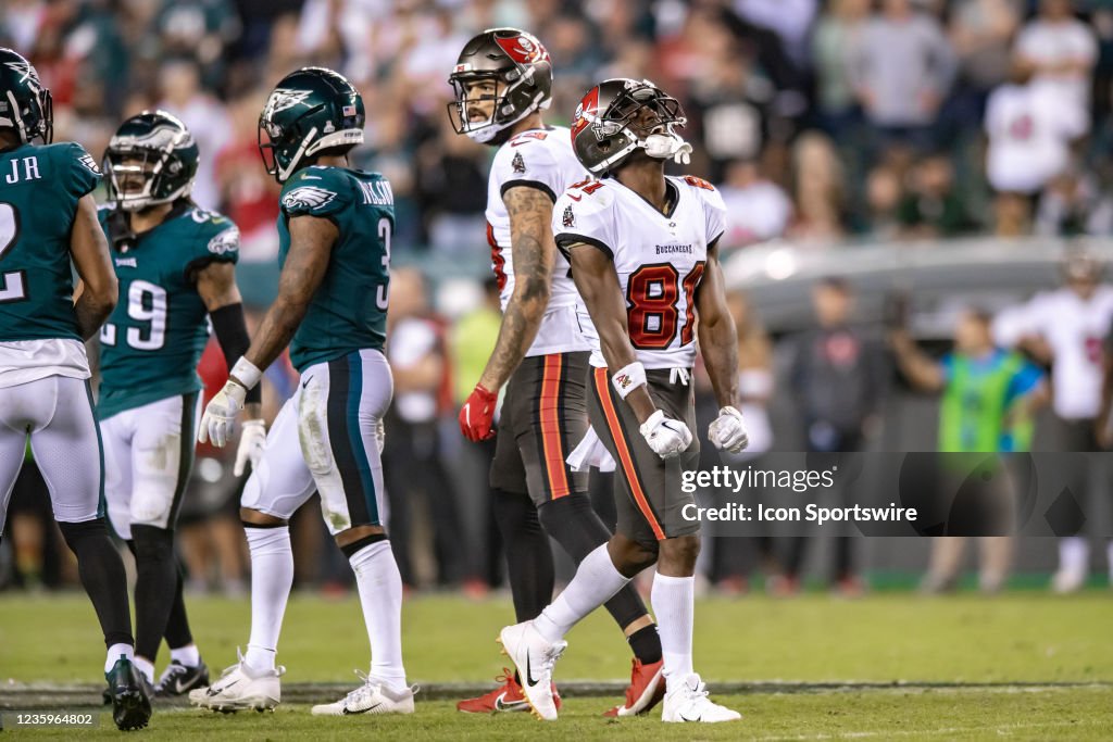 NFL: OCT 14 Buccaneers at Eagles