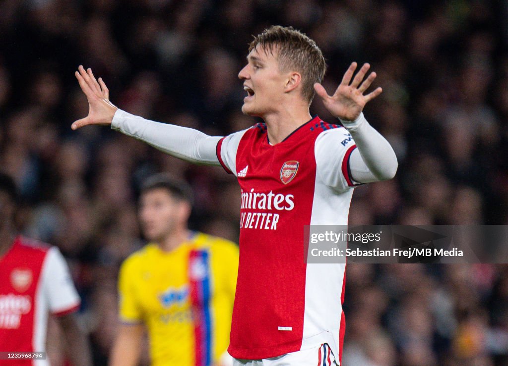 Arsenal v Crystal Palace - Premier League