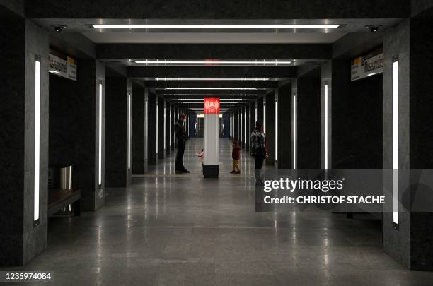 Sos Column Basel 522 Sos Island Stock Photos, High-Res Pictures, and Images - Getty Images
