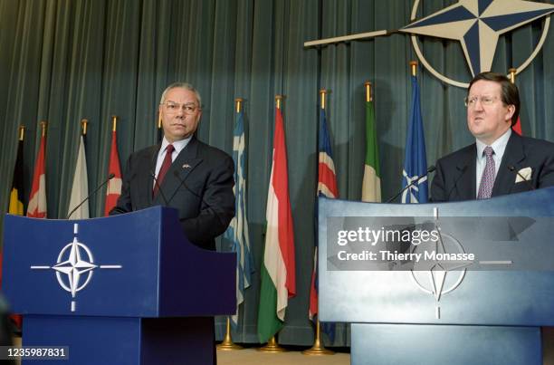 George Macneil Nato George Robertson Photos and Premium High Res Pictures - Getty Images