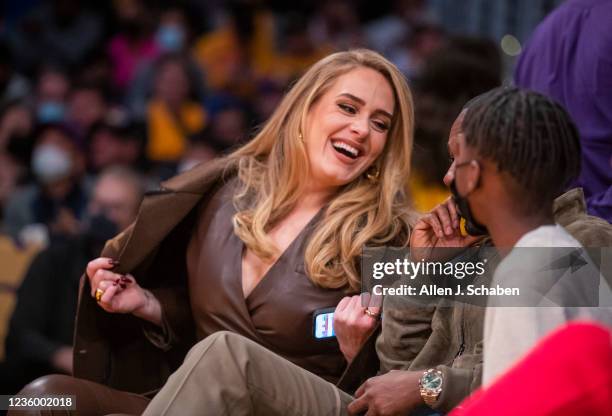 Los Angeles, CA Singer Adele attends a game between the Golden State Warriors and the Los Angeles Lakers on October 19, 2021 at STAPLES Center in Los...