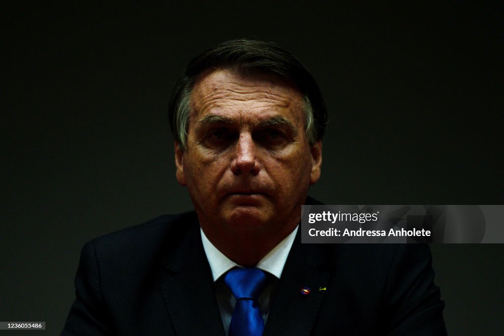 Bolsonaro Meets Minister Guedes Amid Economic Turmoil On Spending Cap Rule And To Dismiss Rumors of Resignation