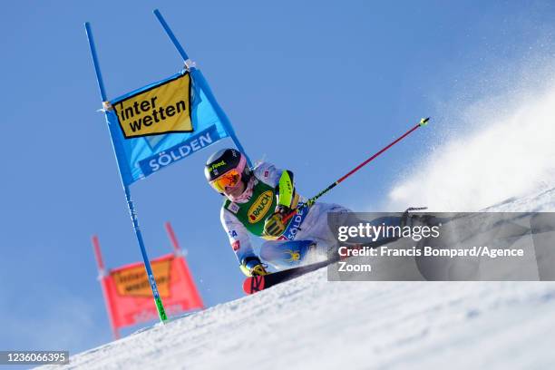 Paula Moltzan of USA competes during the Audi FIS Alpine Ski World Cup Women's Giant Slalom on October 23, 2021 in Soelden, Austria.