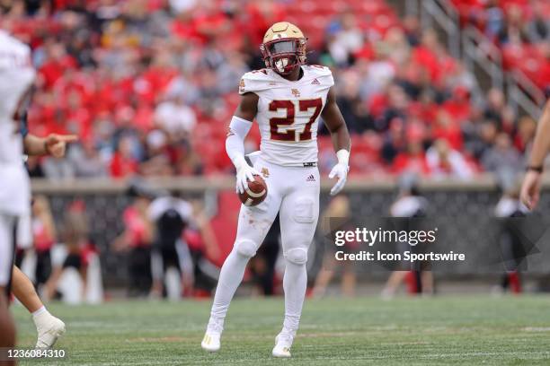 Boston College Eagles linebacker Kam Arnold celebrates after recovering a fumble during the first quarter of the college football game between the...