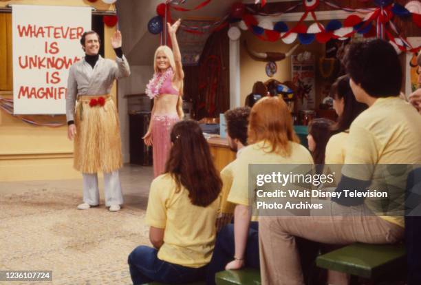 Andy Kaufman, Debra Jo Fondren appearing in the ABC tv special 'Buckshot'.