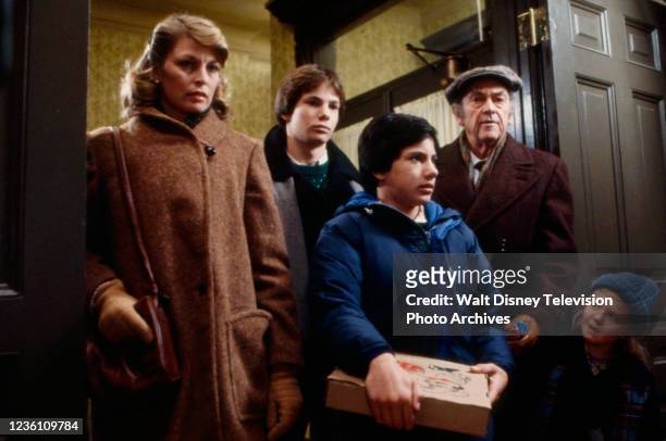 Karen Carlson, Timothy Owen Waldrip, Michael Hershewe, John McIntire, Andrea Smith appearing on the ABC tv movie 'The American Dream''.
