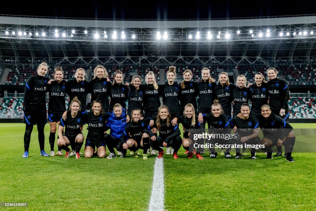 Training Holland Women in Minsk -Training Women