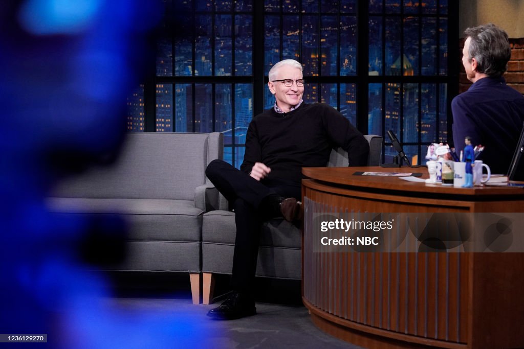 Late Night with Seth Meyers - Season 9