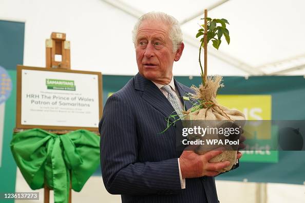 The Prince Of Wales Visits The Gloucester And District Branch Of Samaritans The Prince Of Wales Visits The Gloucester And District Branch Of Samaritans