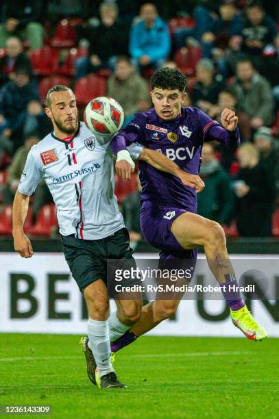 Mohamed Zeki Amdouni of FC Lausanne-Sport battles for the ball with Raoul Giger of FC Aarau during Swiss Cup match between FC Aarau and FC...