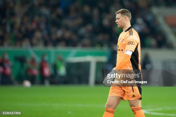 Goalkeeper Manuel Neuer of Bayern Muenchen looks dejected during the DFB Cup second round match between Borussia Mönchengladbach and Bayern München...