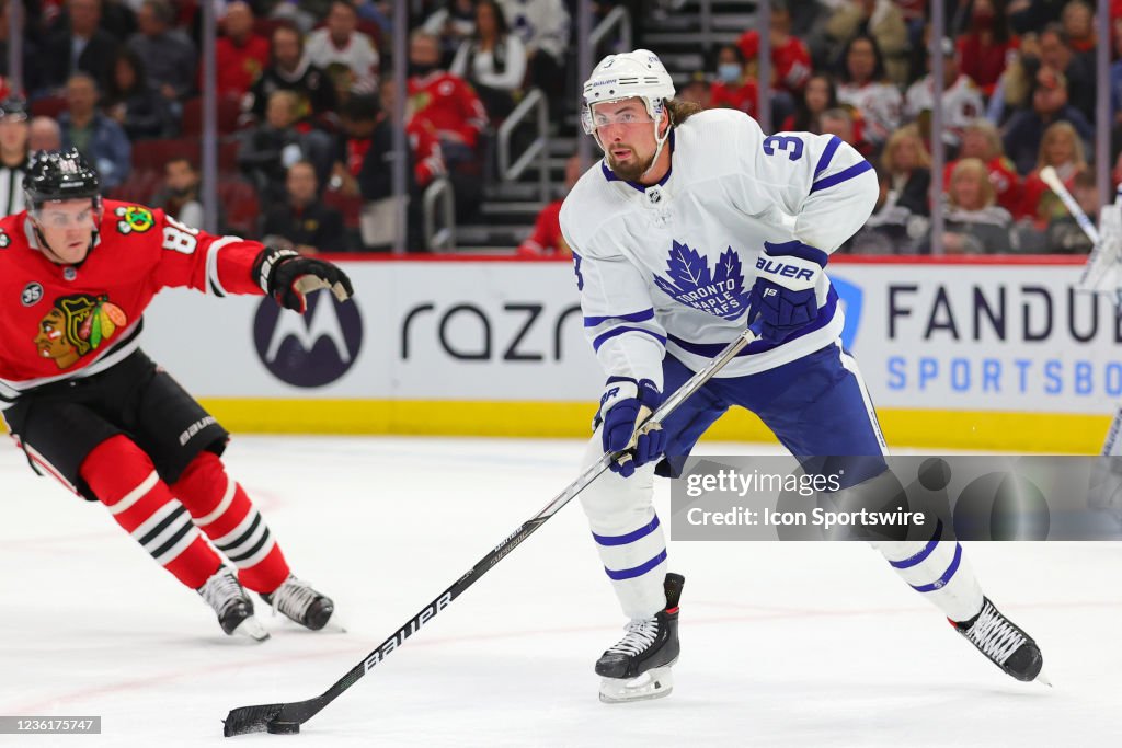 NHL: OCT 27 Maple Leafs at Blackhawks