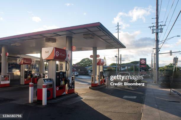 Truck refuels at a Texaco gas station in the Kaimuki neighborhood of Honolulu, Hawaii, U.S., on Wednesday, Oct. 27, 2021. The national average price...