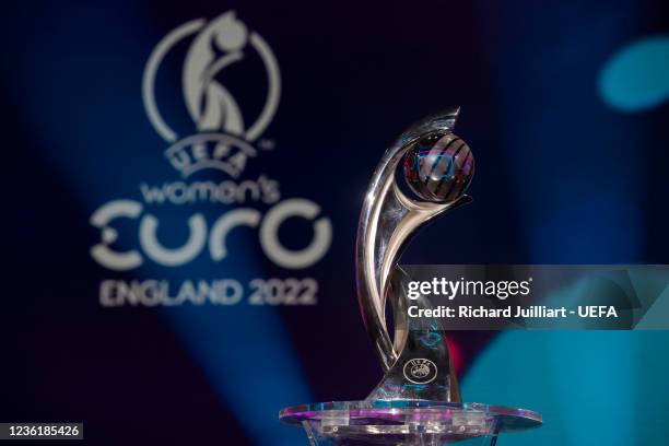 The UEFA Women's EURO trophy on the stage prior to the UEFA Women's EURO 2022 Final Draw at the Victoria Warehouse on October 28 in Manchester,...