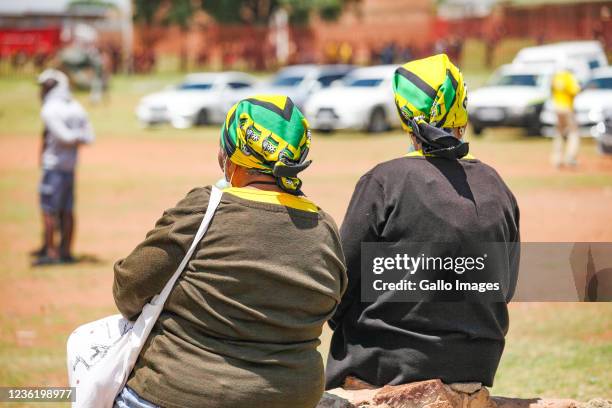 Community members during African National Congress election campaign in Meadowlands on October 25, 2021 in Soweto, South Africa. The 2021 South...