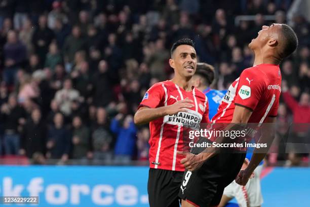 Eran Zahavi of PSV, Carlos Vinicius of PSV during the Dutch Eredivisie match between PSV v Fc Twente at the Philips Stadium on October 30, 2021 in...