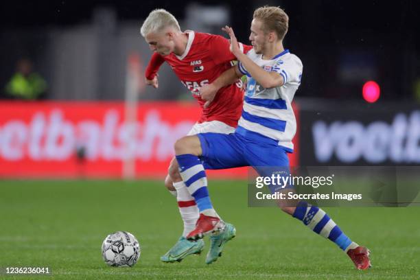 Albert Gudmundsson of AZ Alkmaar, Dean Huiberts of PEC Zwolle during the Dutch Eredivisie match between AZ Alkmaar v PEC Zwolle at the AFAS Stadium...