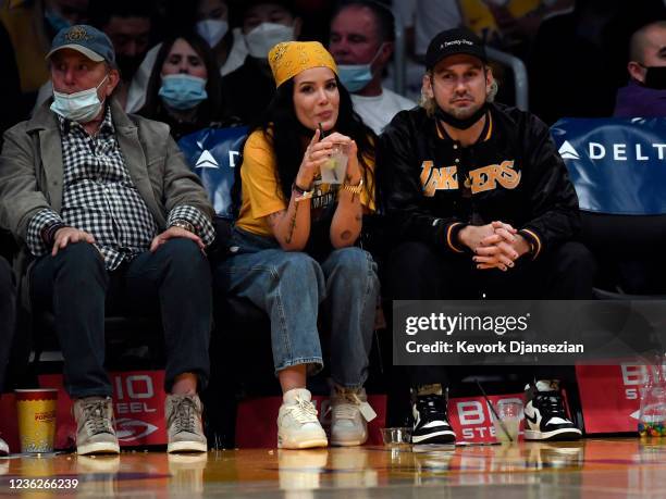 Singer Halsey attends a game between the Los Angeles Lakers and the Houston Rockets at Staples Center on October 31, 2021 in Los Angeles, California....
