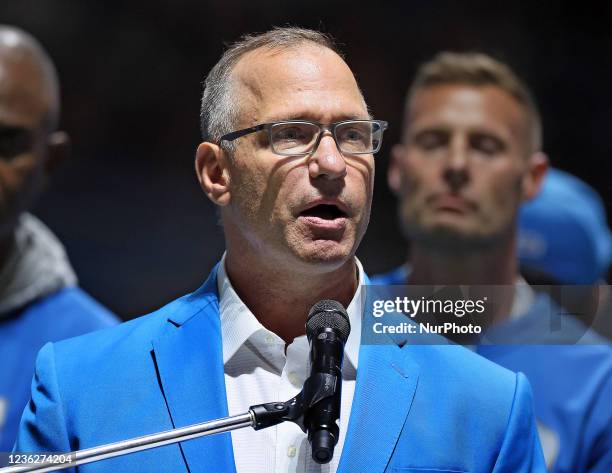 Former Detroit Lions player Chris Spielman speaks during a Pride of the Lions ceremony in his honor during halftime of an NFL football game between...