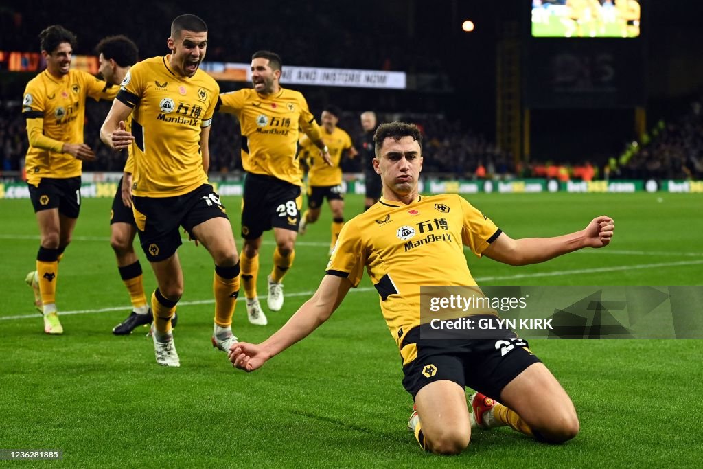 FBL-ENG-PR-WOLVERHAMPTON-EVERTON