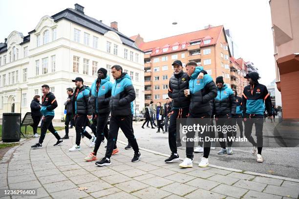 Ben Chilwell, Malang Sarr, Arno Michels, Thomas Tuchel, Ross Barkley and Callum Hudson-Odoi of Chelsea during the team Walk on November 2, 2021 in...