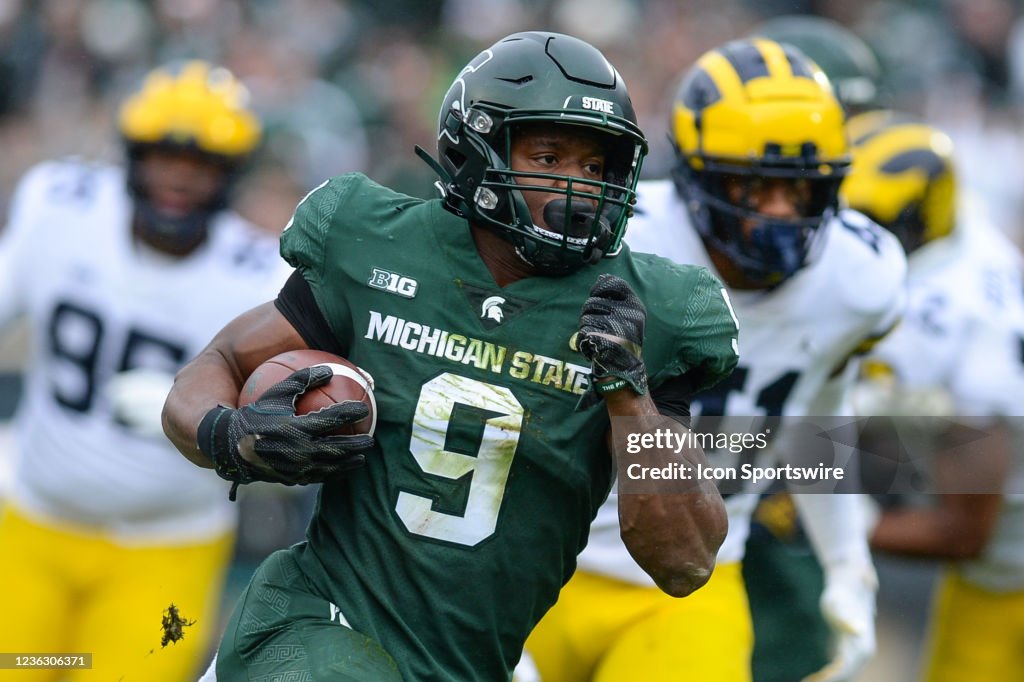 COLLEGE FOOTBALL: OCT 30 Michigan at Michigan State