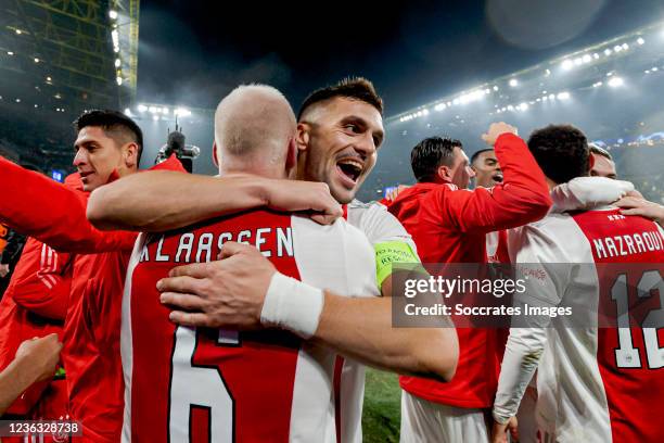 Davy Klaassen of Ajax celebrates 1-3 with Dusan Tadic of Ajax during the UEFA Champions League match between Borussia Dortmund v Ajax at the Signal...