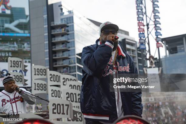 2,023 Big Boy Rapper Stock Photos, High-Res Pictures, and Images ...