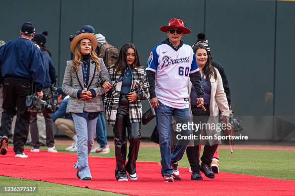 Atlanta Braves relief pitcher Jesse Chavez on the red carpet with