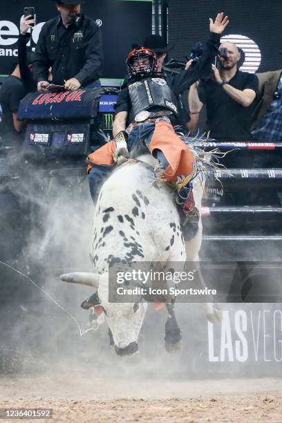 Marcelo Procopio Pereira rides bull WSM'S Trail of Tears during the 2021 PBR World Finals, on November 5th at the T-Mobile Arena in Las Vegas, Nevada.