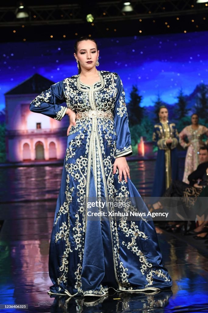 A model presents a creation during a caftan fashion show in... News Photo - Getty Images A model presents a creation during a caftan fashion show in... News Photo - Getty Images