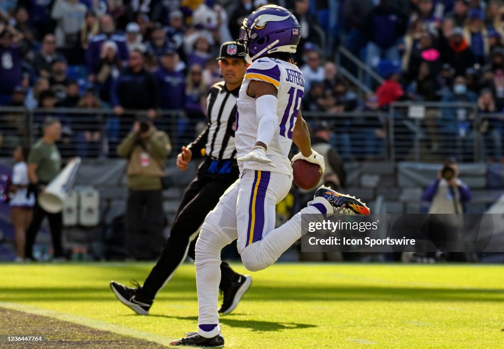 NFL: NOV 07 Vikings at Ravens