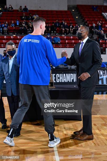 Shareef Rind Shareef Abdur Rahim Photos Photos and Premium High Res Pictures - Getty ...