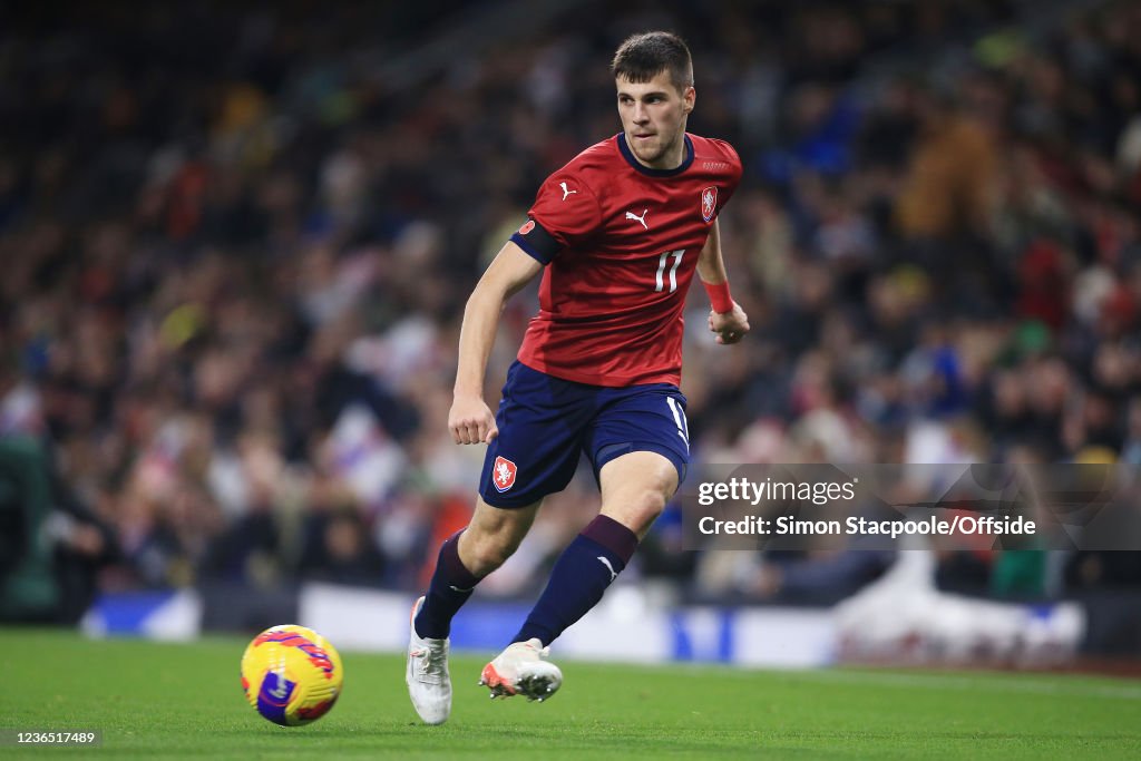 England U21 v Czech Republic U21 - UEFA European Under-21 Championship Qualifier
