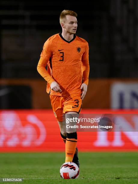 Sepp van den Berg of Holland U21 during the U21 Men match between Holland v Bulgaria at the Yanmar Stadium on November 12, 2021 in Almere Netherlands