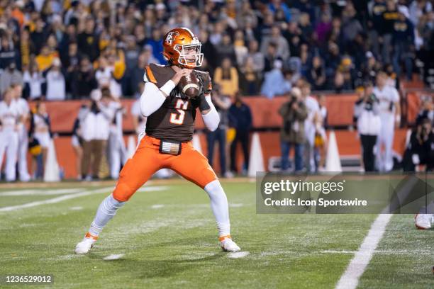 Bowling Green Falcons Quarterback Matt McDonald looks to throw the ball during the first half of the College Football game between the Toledo Rockets...