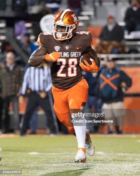 Bowling Green Falcons Running Back Jaison Patterson runs with the ball during the first half of the College Football game between the Toledo Rockets...