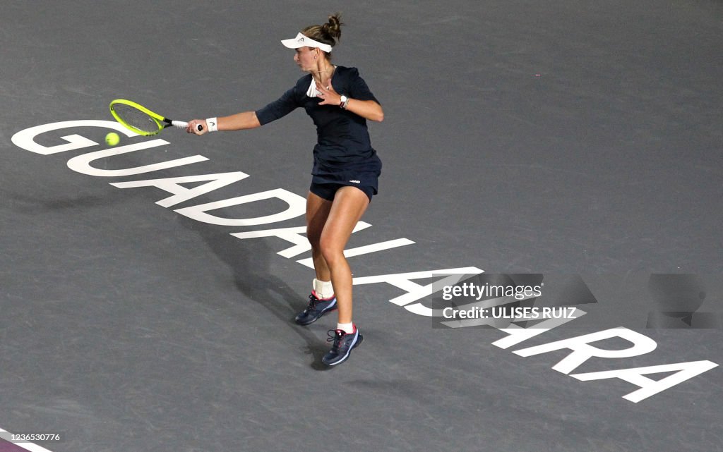 TENNIS-WTA-MEX-KREJCIKOVA-MUGURUZA
