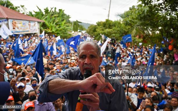 Honduran presidential candidate for the ruling National party Nasry Asfura delivers a speech during a rally in Macuelizo, Santa Barbara department,...