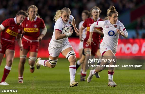 England's Alex Matthews in action during the Red Roses 2021 Autumn International match between England Women and Canada Women at Twickenham Stoop on...