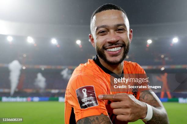 Memphis Depay of Holland celebrates the victory during the World Cup Qualifier match between Holland v Norway at the De Kuip on November 16, 2021 in...