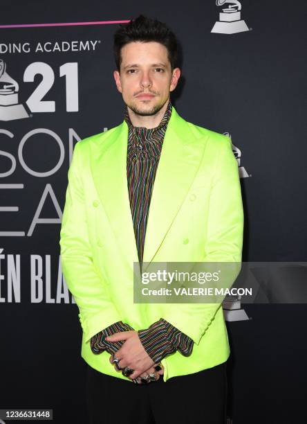 145 Lasso (Singer) Stock Photos, HighRes Pictures, and Images Getty