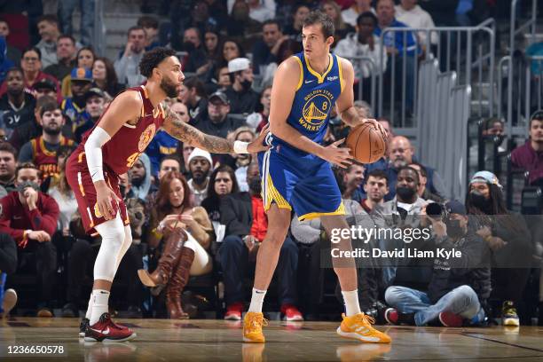 Nemanja Bjelica of the Golden State Warriors dribbles during the game against the Cleveland Cavaliers on November 18, 2021 at Rocket Mortgage...