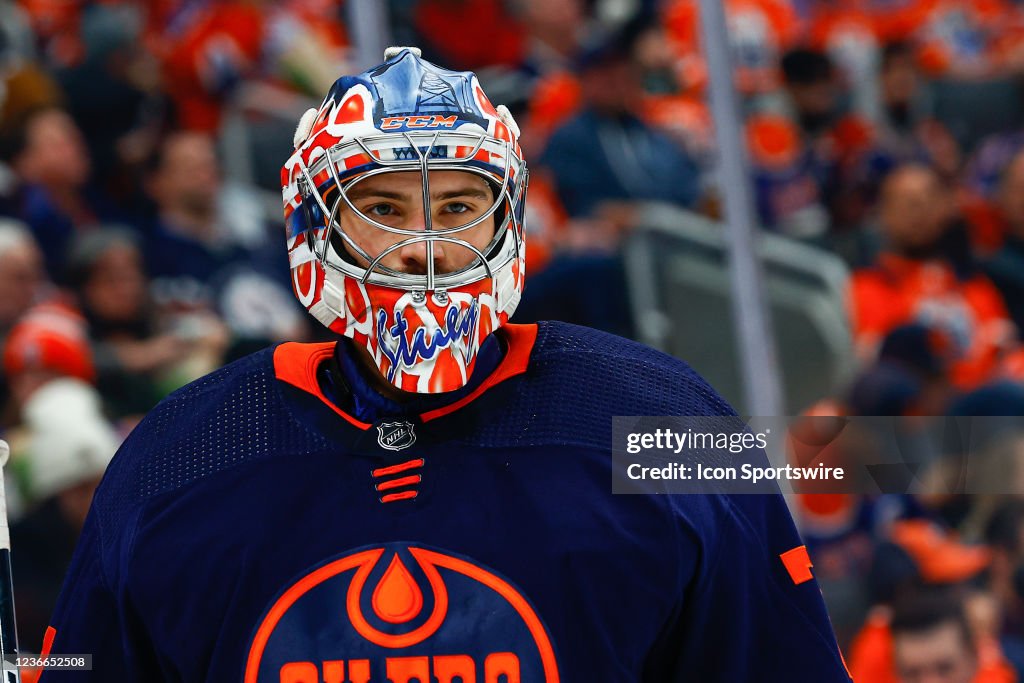 NHL: NOV 18 Jets at Oilers