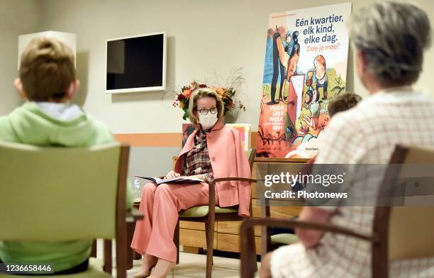 Queen Mathilde visits the Sint Franciscus residential care centre in Vinkt. As part of the read-aloud week, the Queen reads a few extracts from a...