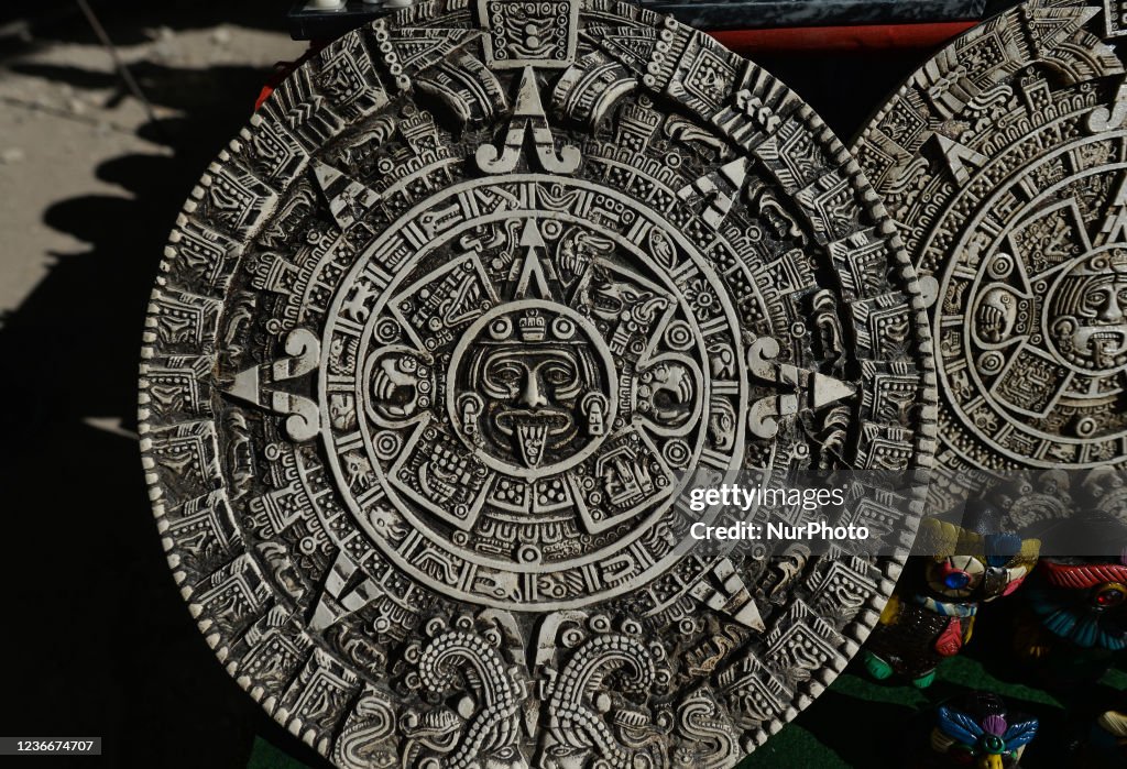 Aztec Eclipse Chart Aztec Calendar Symbols