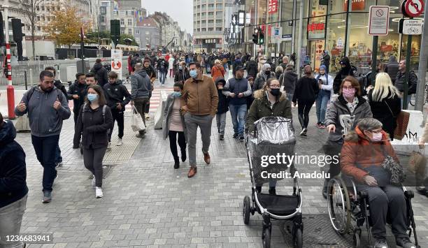 Street remain crowded as measures such as wearing masks and working from home have been brought back from November 20 by Belgian government, due to...