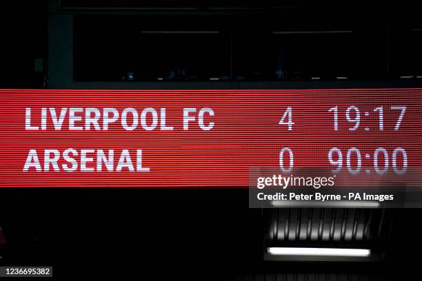 Score In Football Scoreboard Premier League Photos and Premium High Res Pictures - Getty ...