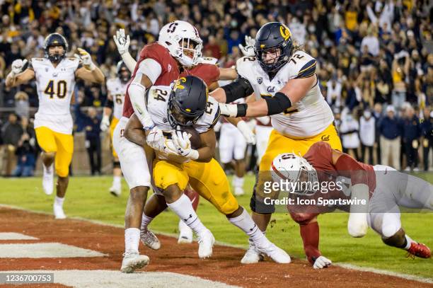 California Golden Bears running back Chris Street heads in for the touchdown during the college football game between the California Golden Bears and...