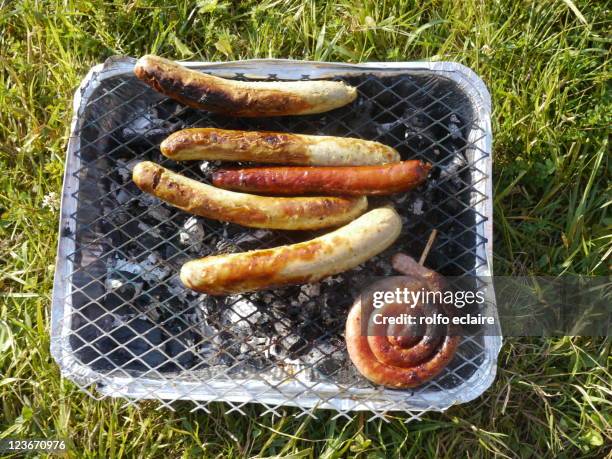 grill sausages - disposable bbq stock pictures, royalty-free photos & images